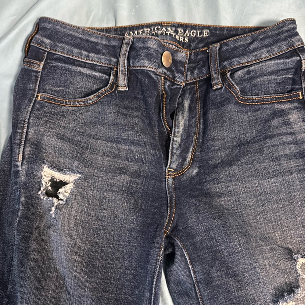 American Eagle Dark blue wash jeans